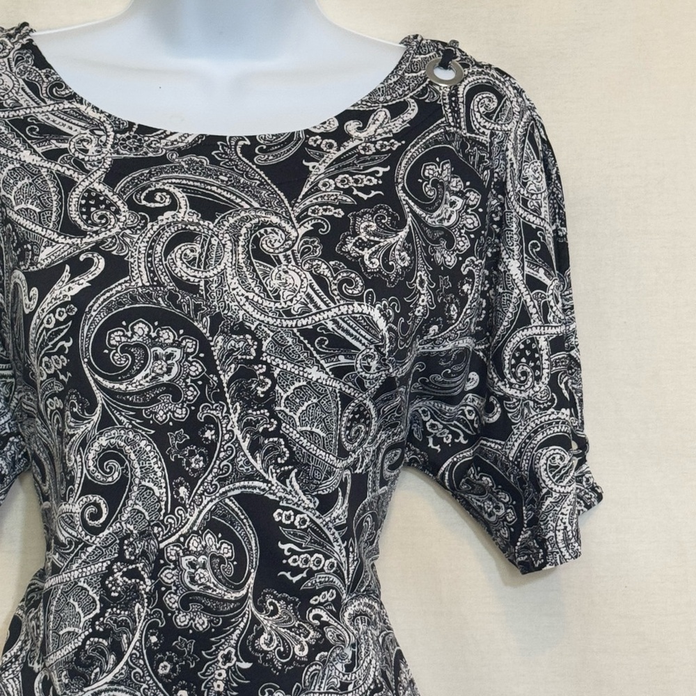 F-98 Cato Black & White Cold Shoulder High Low Short Sleeve Blouse Size S‎ - Picture 6 of 15